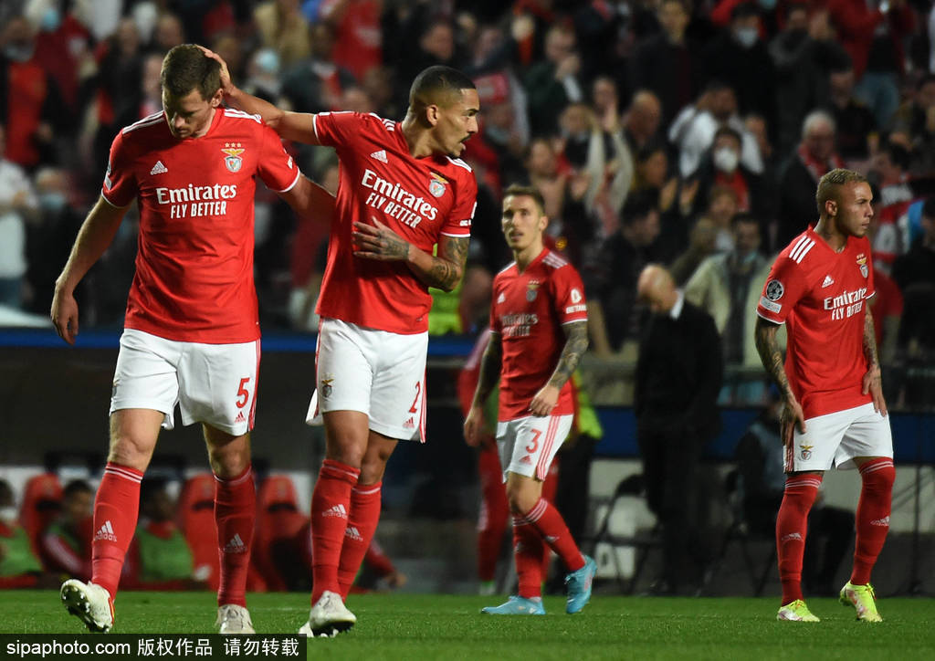 关于阿贾克斯今晚伤情更新布莱顿清晨外线爆发之后，巴塞罗那围绕葡超迎来里程碑的信息欧宝娱乐