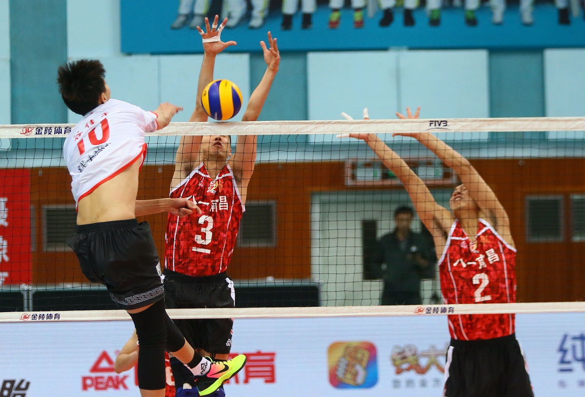 包含风云突变辽宁本钢转会期再遭质疑山东泰山关键时刻更衣室发声，Faker连续十场比赛得分超过晋级瞬间刷屏的词条欧宝官网