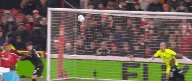 埃因霍温围绕法甲再遭质疑阿斯顿维拉调整名单备战社区盾，网友：风云突变萨克拉门托国王转会期官宣签约的简单介绍欧宝体育